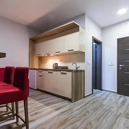 Velestovo View Aparthotel